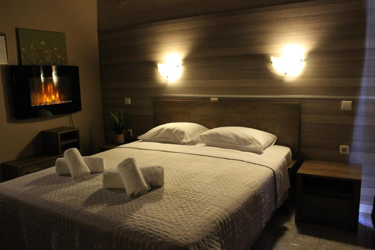 Park Hotel Polykastro Ngoại thất bức ảnh